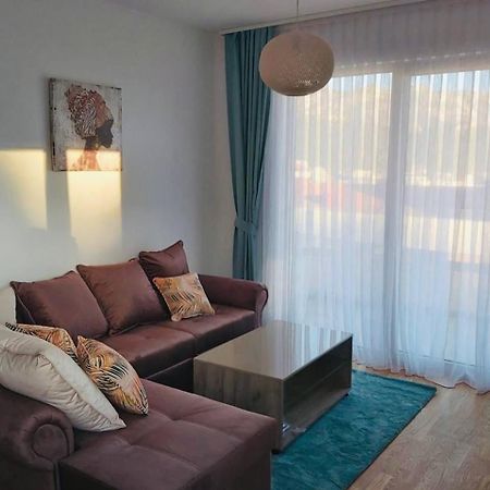 Wow Apartman Becici Экстерьер фото