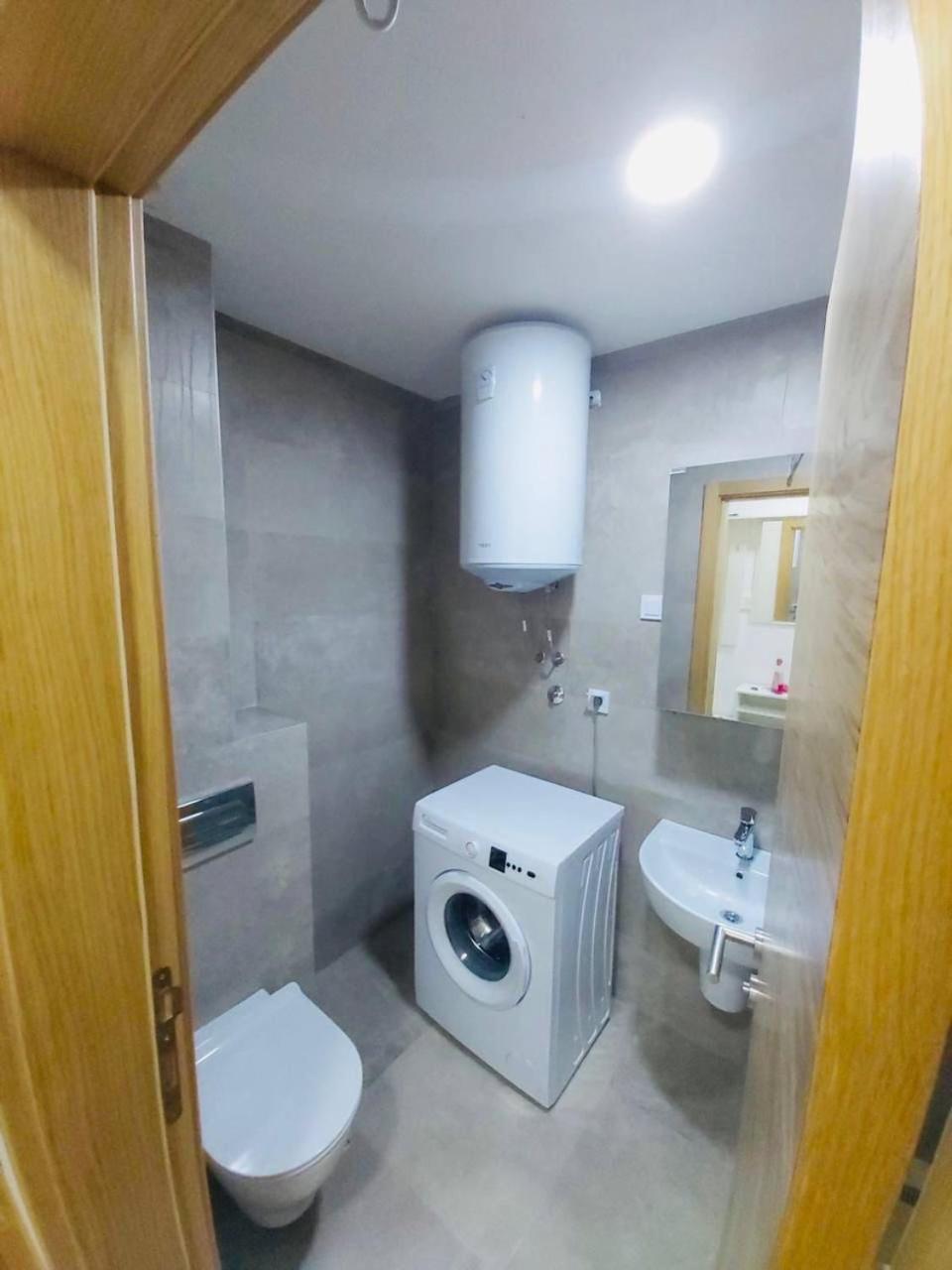 Wow Apartman Becici Экстерьер фото
